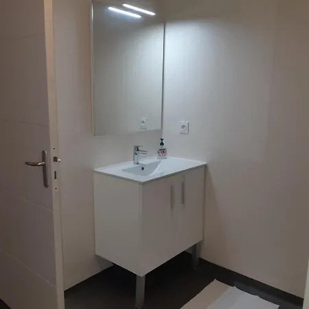 Twenty's Business Flats *